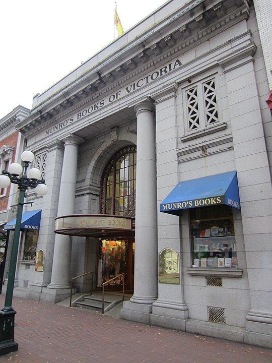 Munro's Books, Victoria