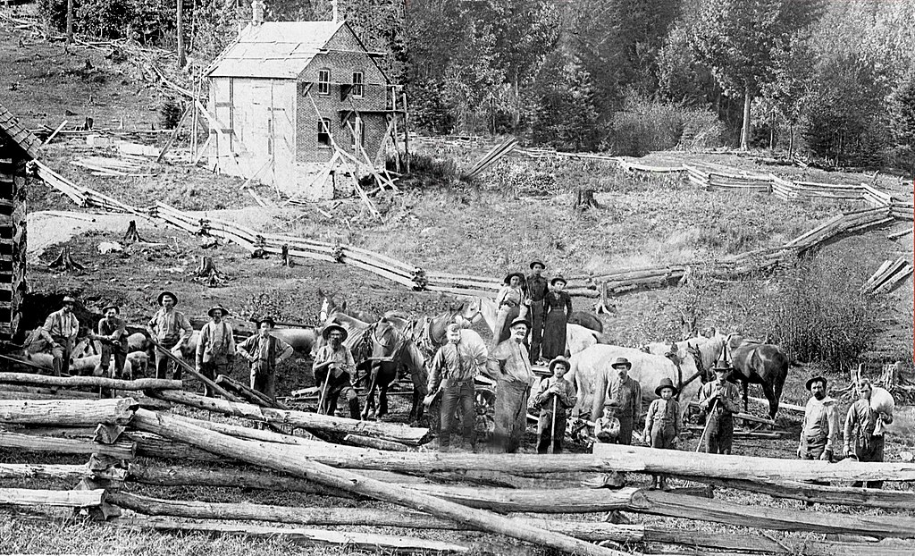 Restored Photograph of a Farm in Hastings County, Ontario (1902)